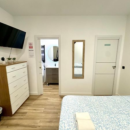 Apartamentos Castillejos Madrid Exterior photo